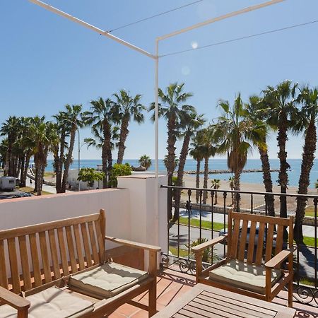 Apartamento Con Encanto En Primera Linea De Playa Malaga Bagian luar foto