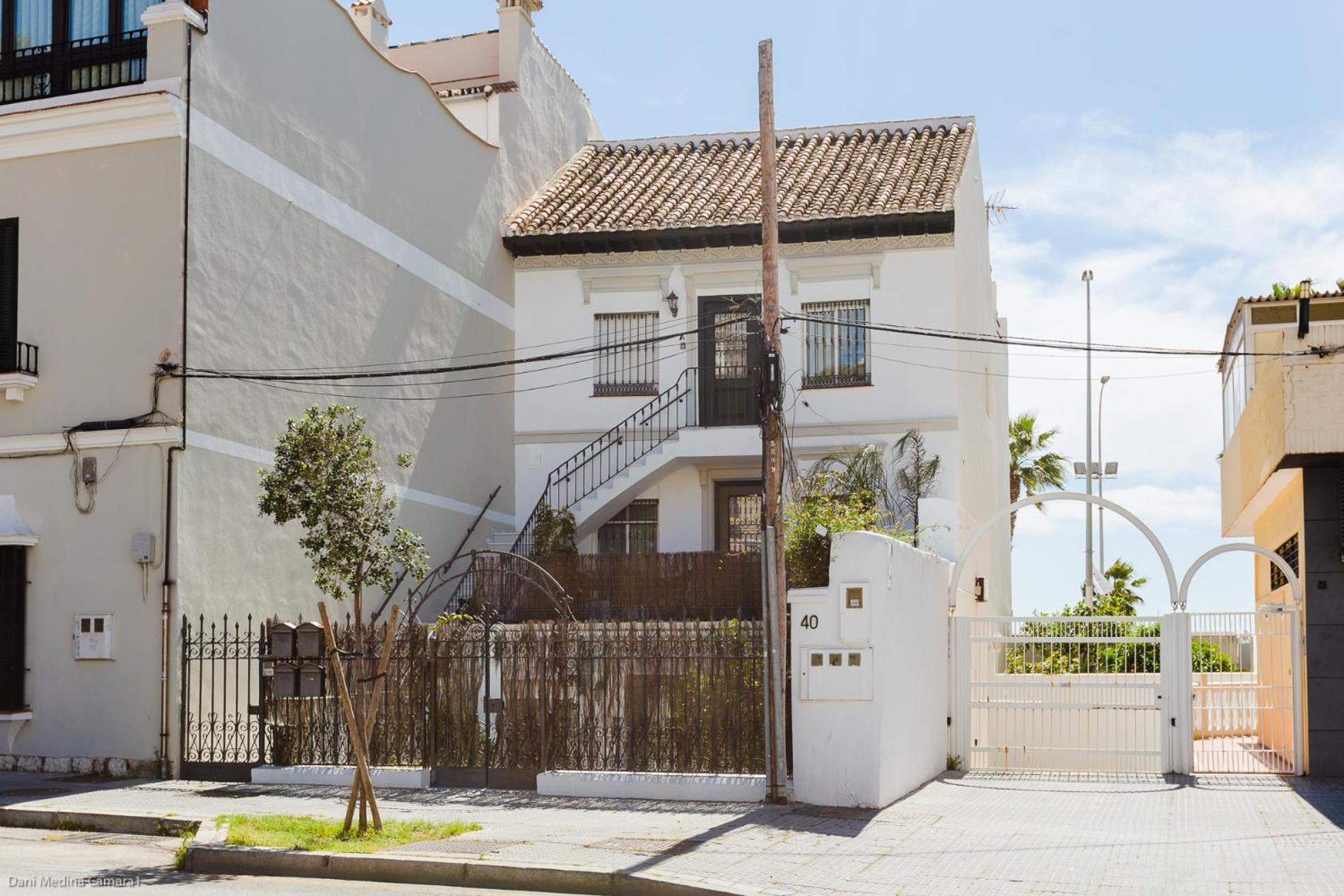 Apartamento Con Encanto En Primera Linea De Playa Malaga Bagian luar foto